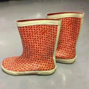 Short coach rain boots